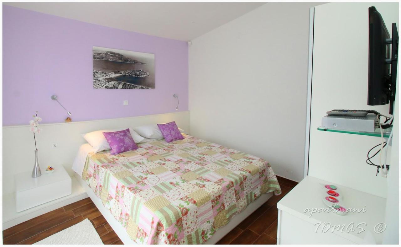 פרימוסטן Apartments Tomas מראה חיצוני תמונה