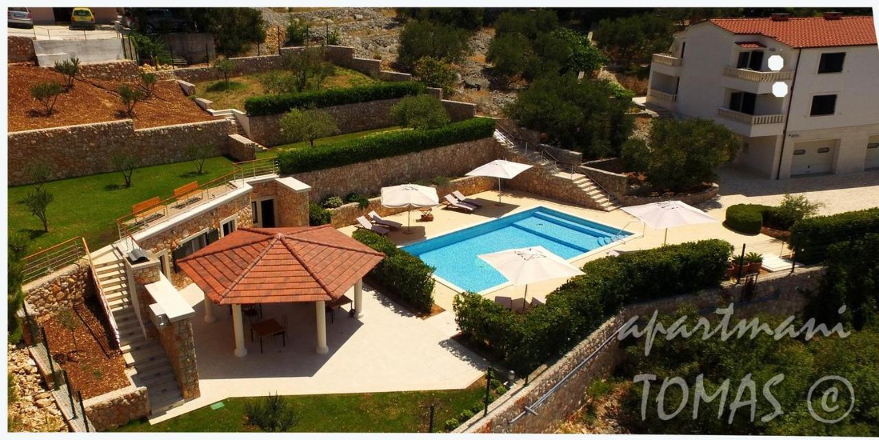 פרימוסטן Apartments Tomas מראה חיצוני תמונה